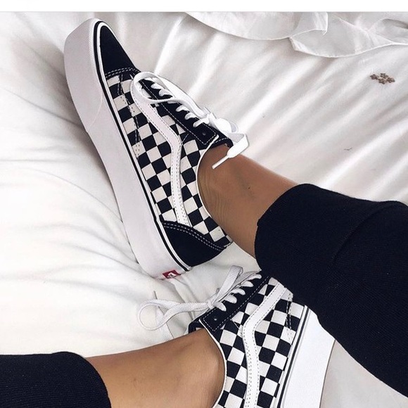 vans checkerboard platform slip on